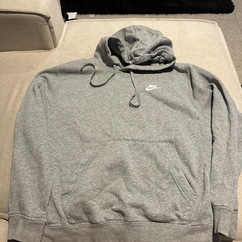 Nike Men's Heather Gray Hoodie